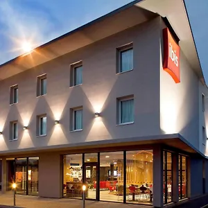 Ibis Clermont Ferrand Nord Hotel